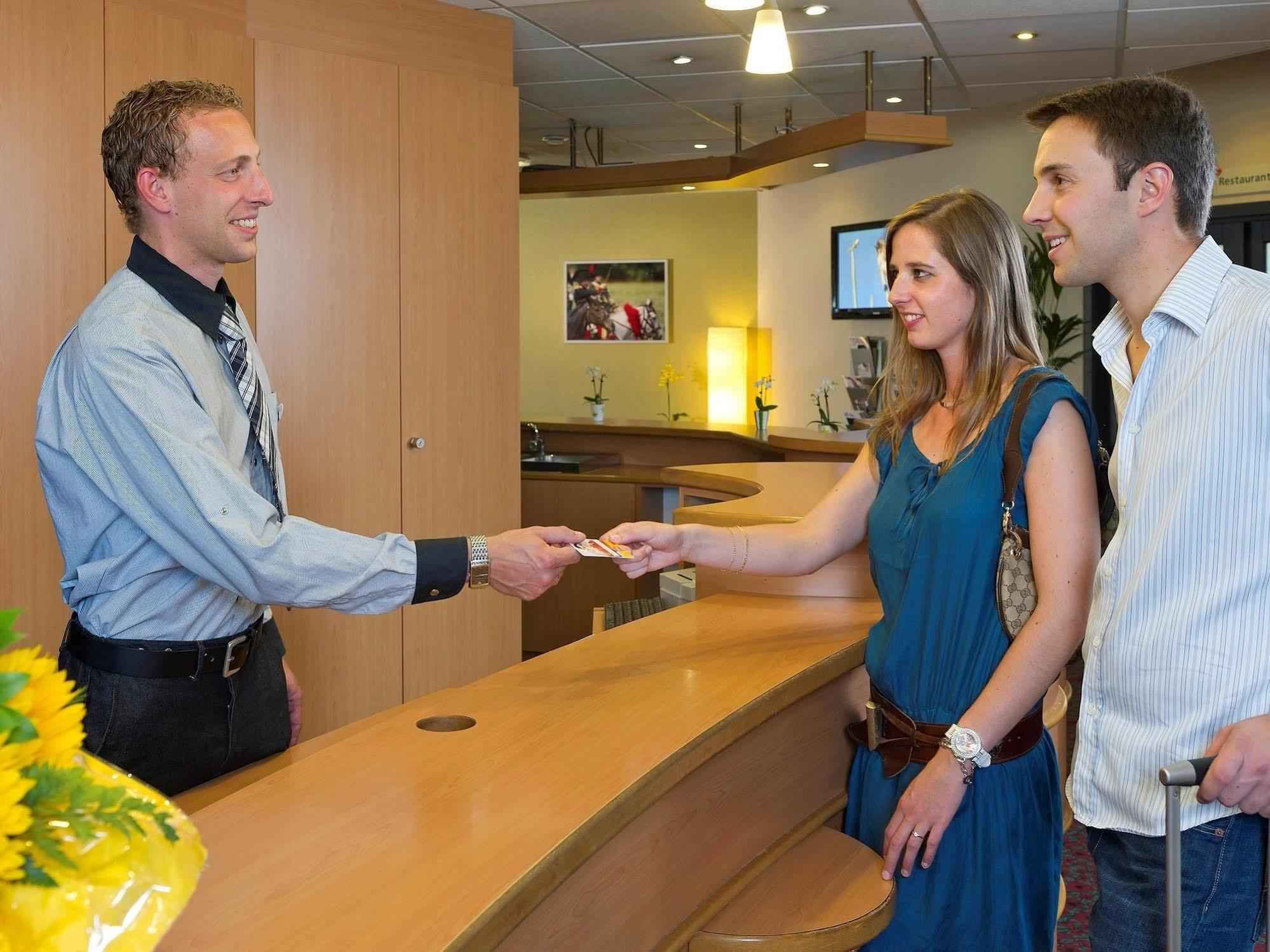 Ibis Brussels Waterloo Hotel Ngoại thất bức ảnh